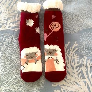 Winter socks - counting sheep